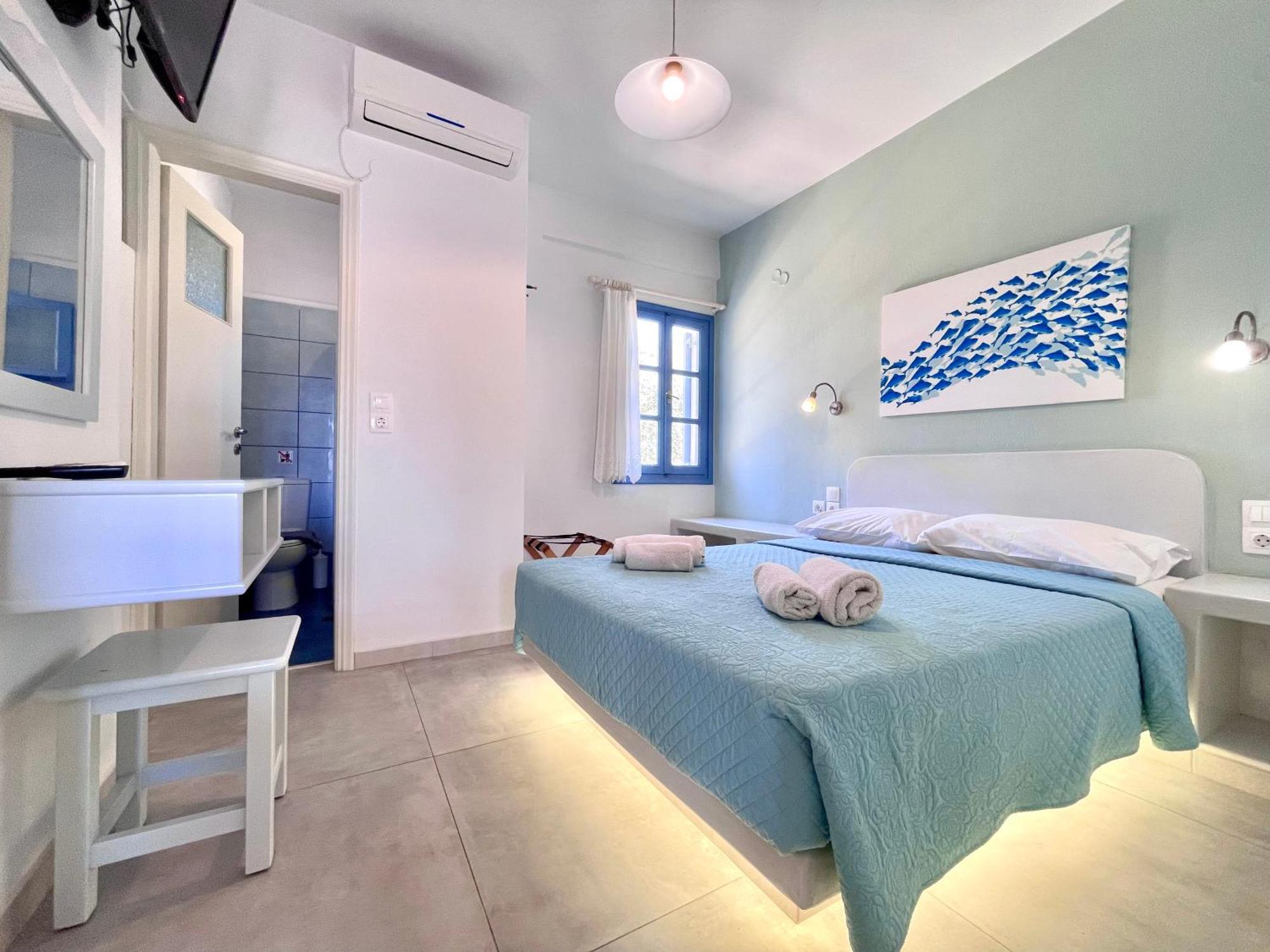 Asterias Mini Coastal Apartments Perivolos  Eksteriør bilde