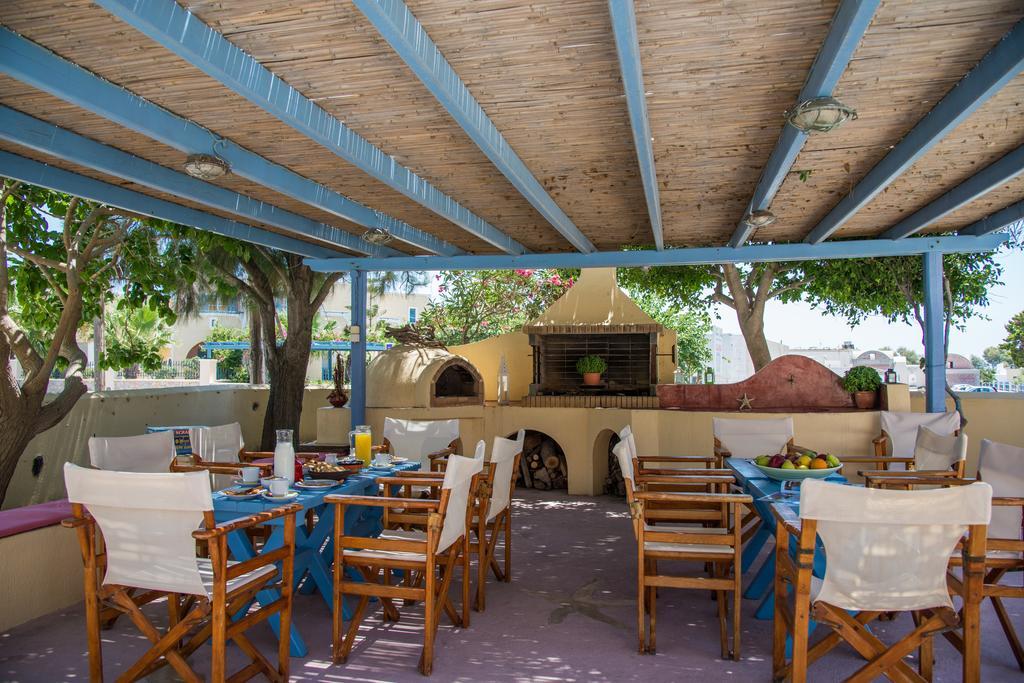 Asterias Mini Coastal Apartments Perivolos  Eksteriør bilde